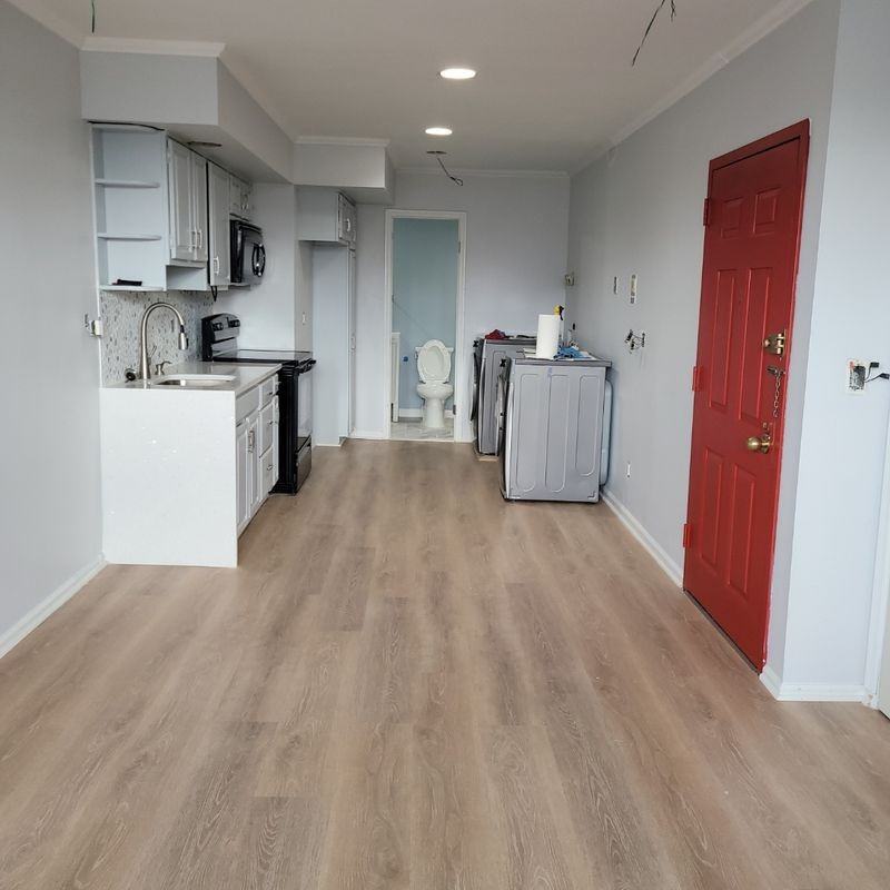 222 48th St - Photo 6 of 26