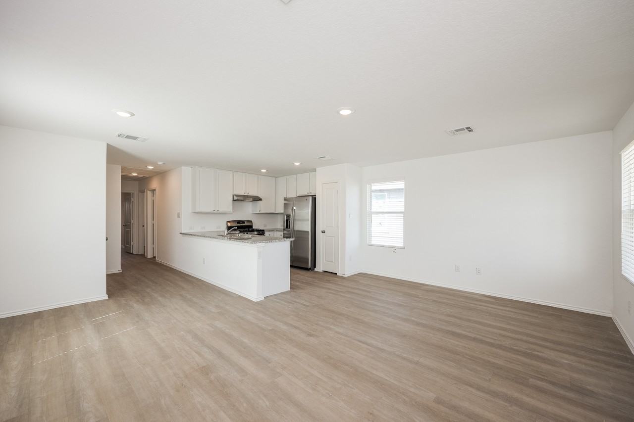 14707 Southton Basin - Photo 3 of 31