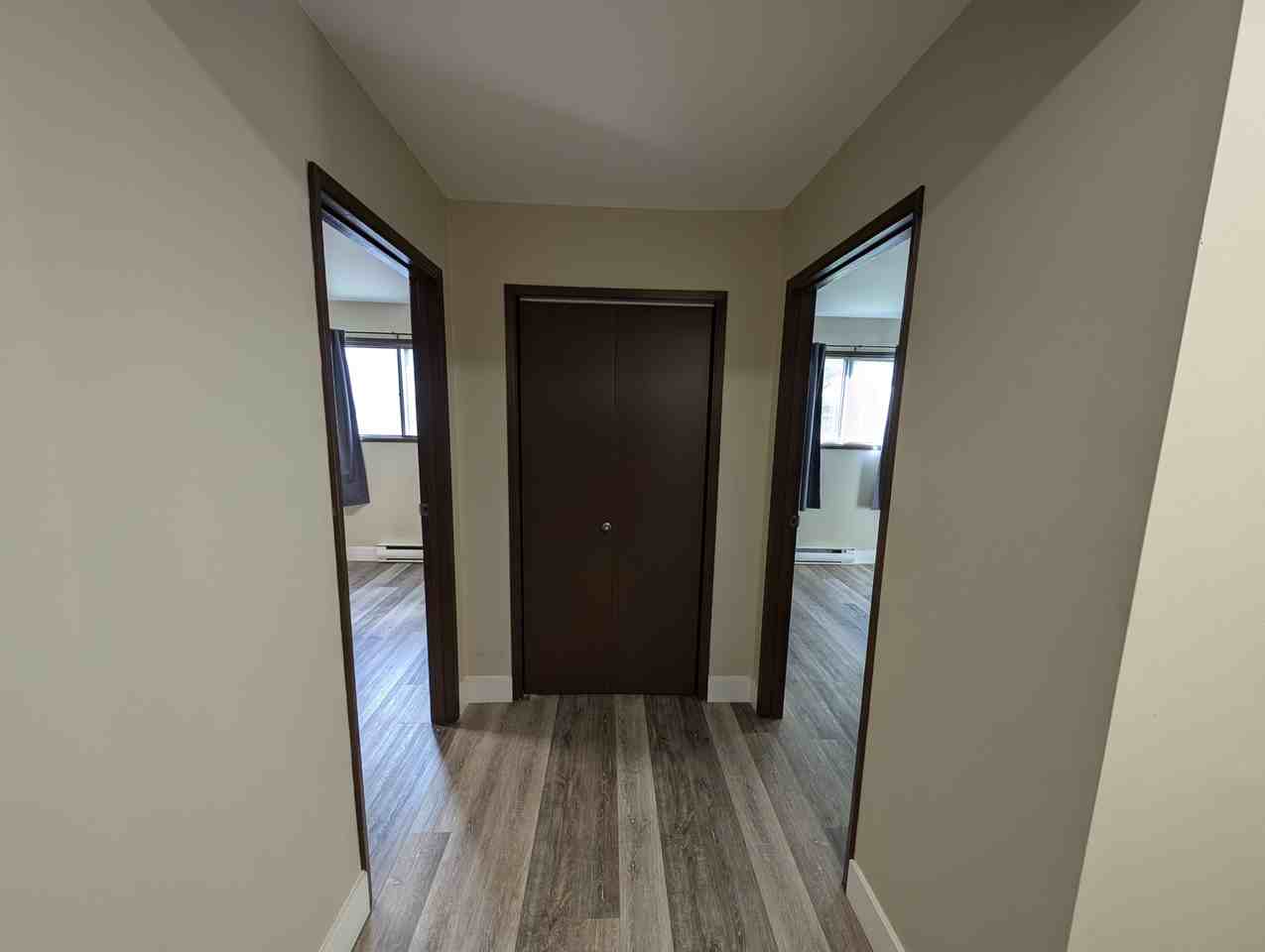 Chateau Gardens - Photo 6 of 23