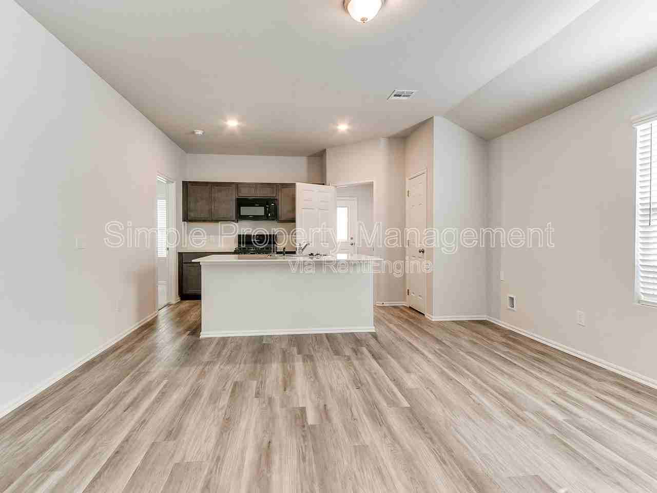 11520 Sw 12th St - Photo 7 of 23