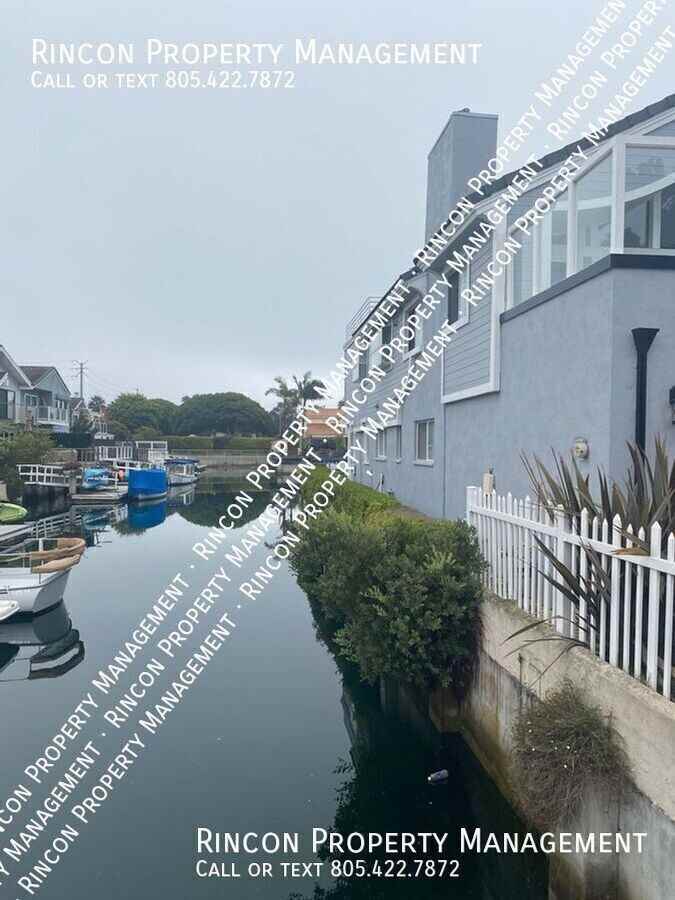 2014 Napoli Dr - Photo 2 of 46