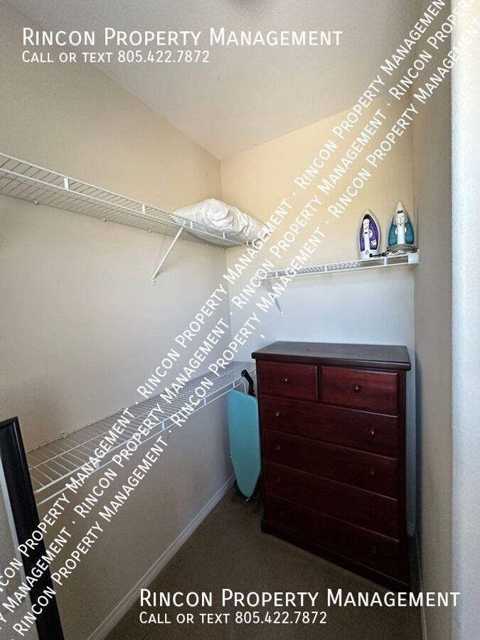 827 Periwinkle Ave - Photo 3 of 9