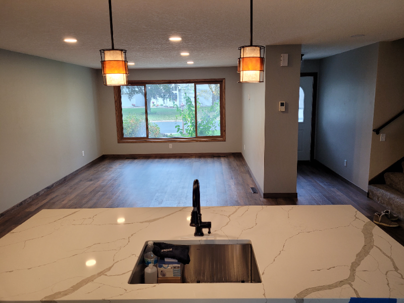 1450 66th Ave Ne - Photo 3 of 11