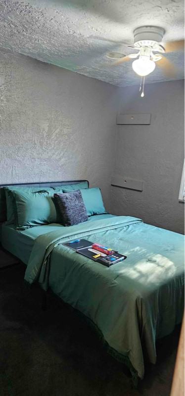 224 W Coleridge St - Photo 2 of 9