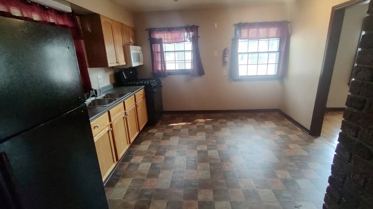 41 22nd Ave S #NA - Photo 3 of 13