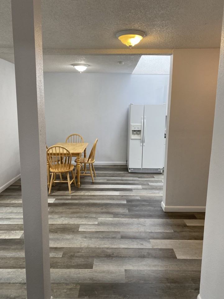 345 Main Street #21 - Photo 5 of 10