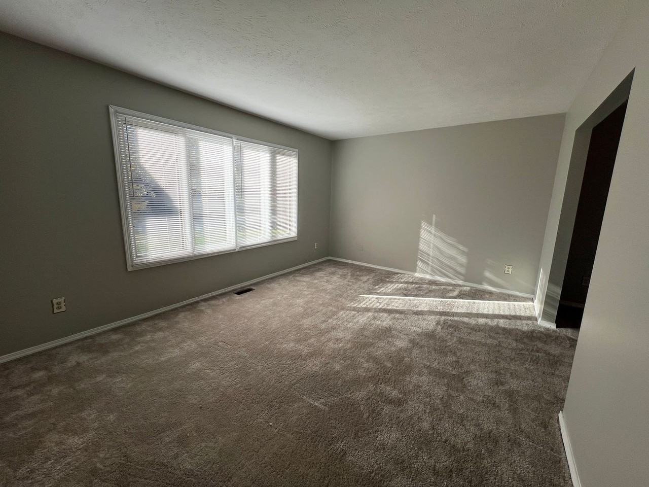 30 Chiswick Cir - Photo 6 of 22