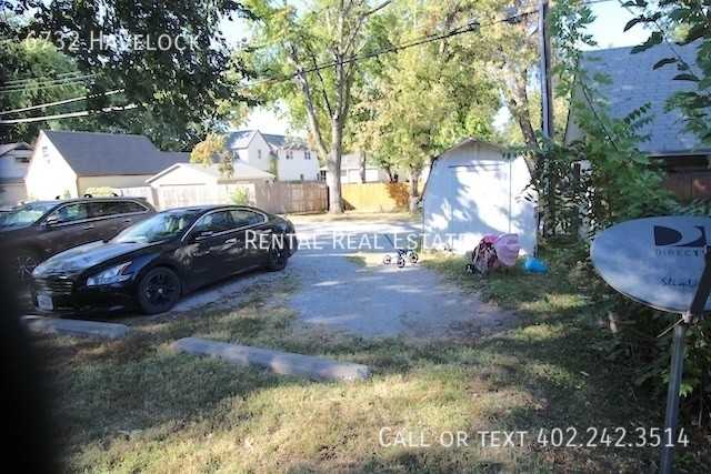 6732 Havelock Ave - Photo 3 of 17