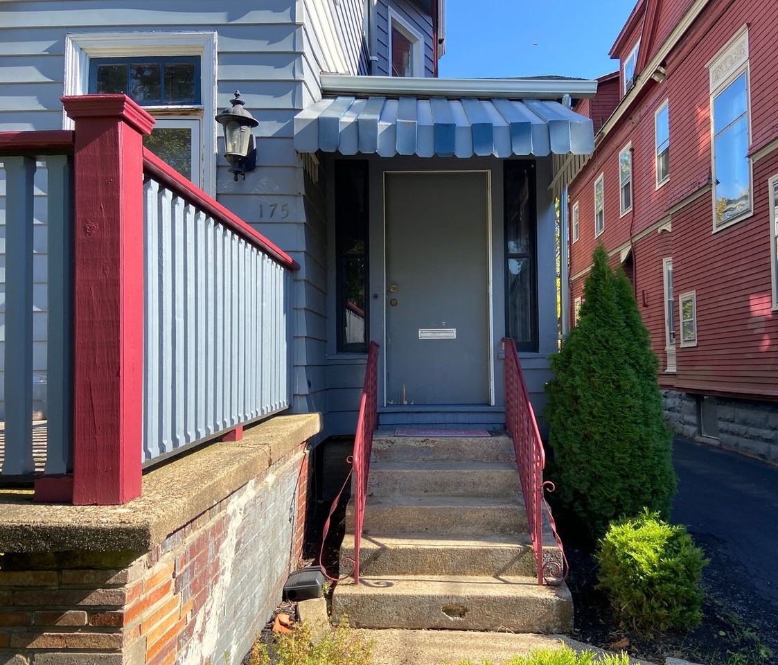 175 Richmond - Photo 2 of 19