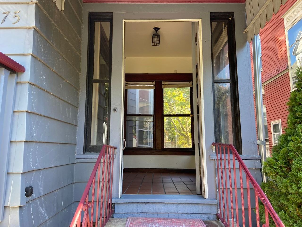 175 Richmond - Photo 3 of 19