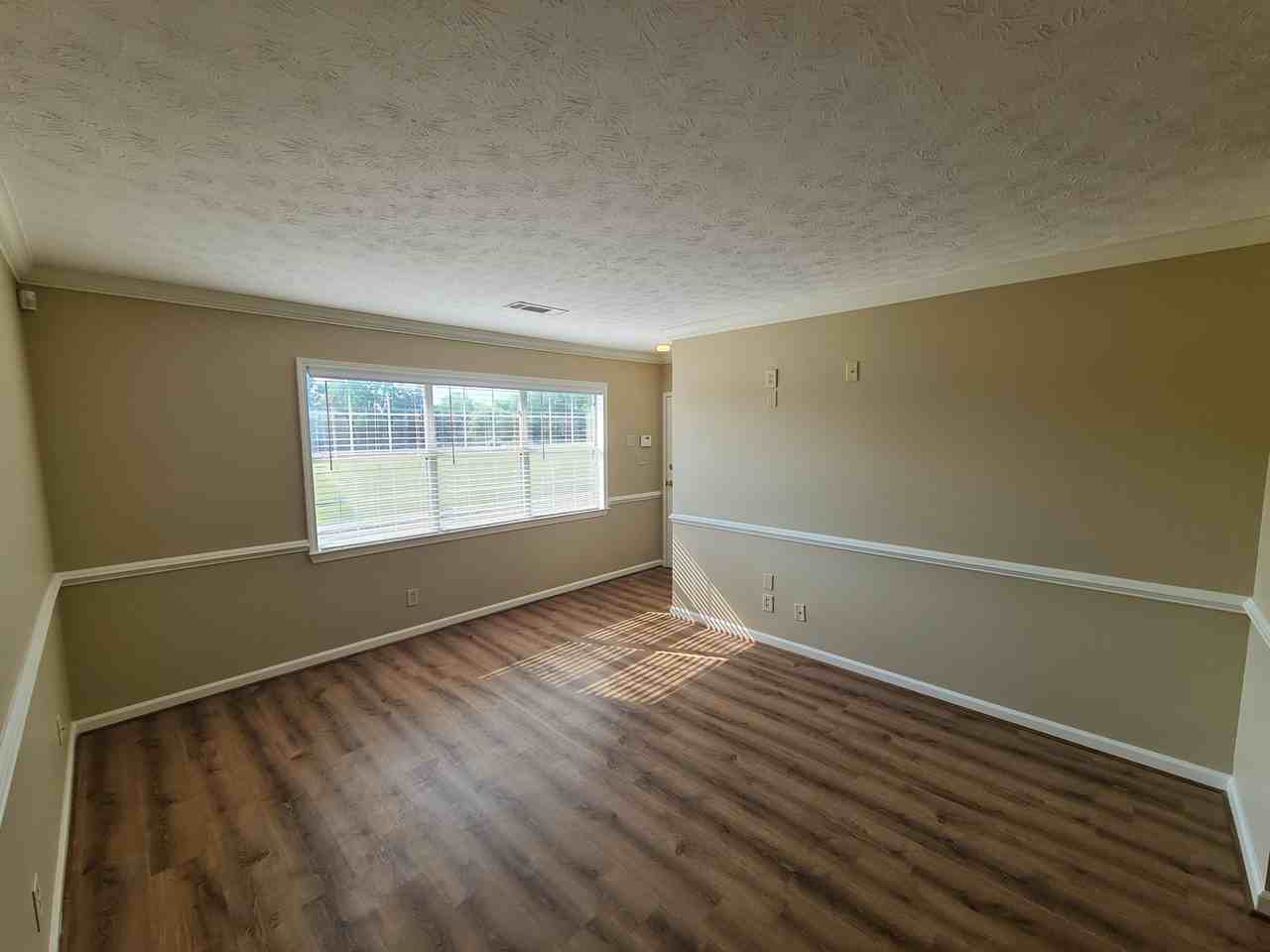 3709 Le Bron Road - Photo 3 of 27