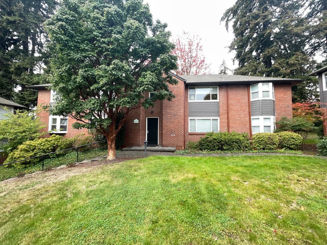 456 S State St - Photo 2 of 13