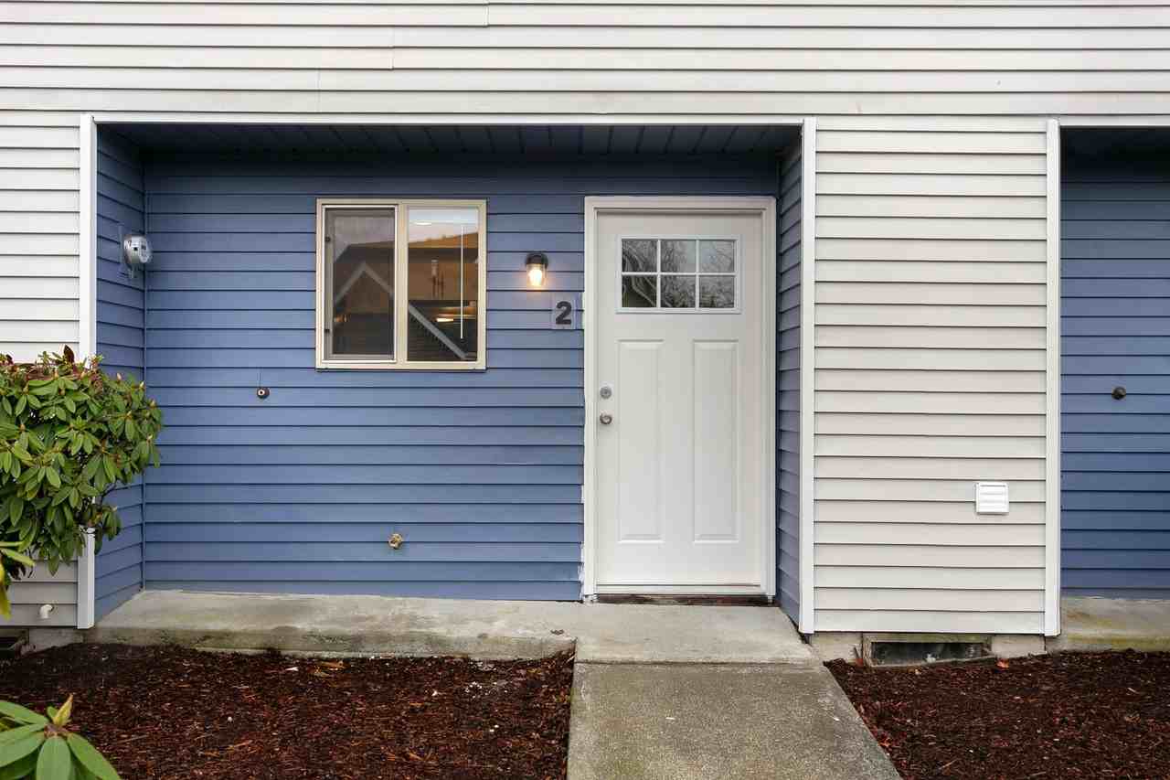 Division Street Townhomes - Photo 2 of 17