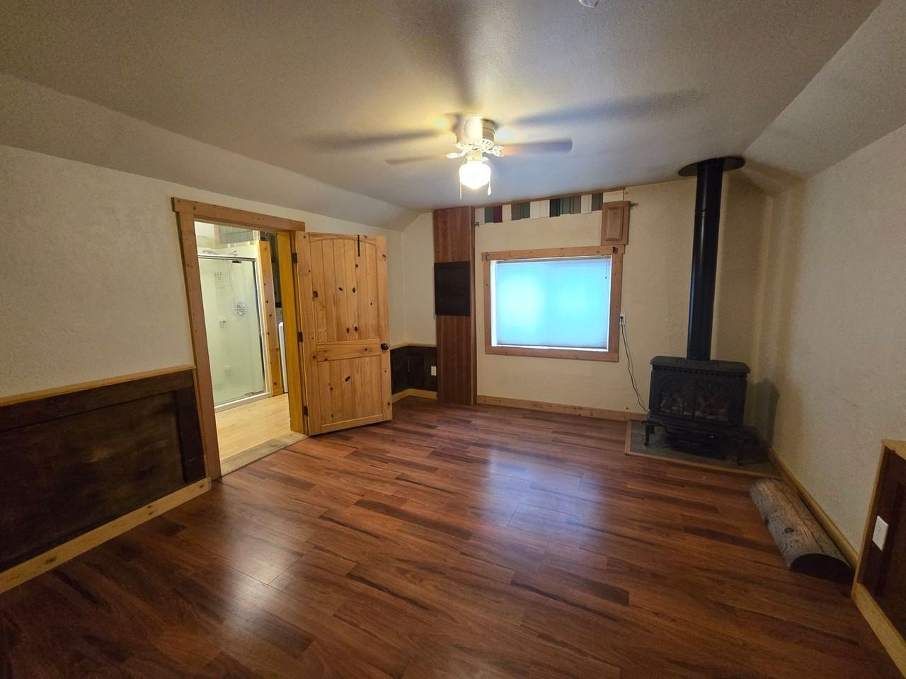 266 S 9th St - Photo 6 of 18