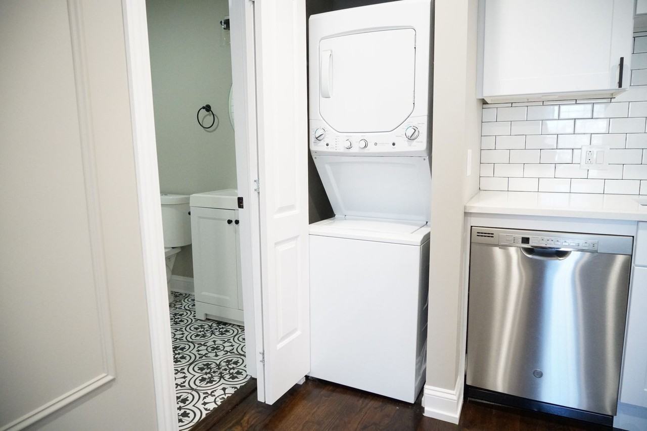 PF-ARG, 1724 N. Talman Series - Photo 6 of 50