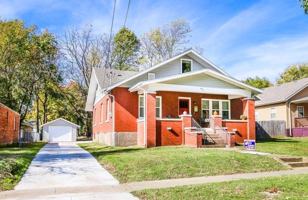 featured image of 631 S Kickapoo Ave