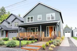 featured image of 8240 Sw 47th Ave
