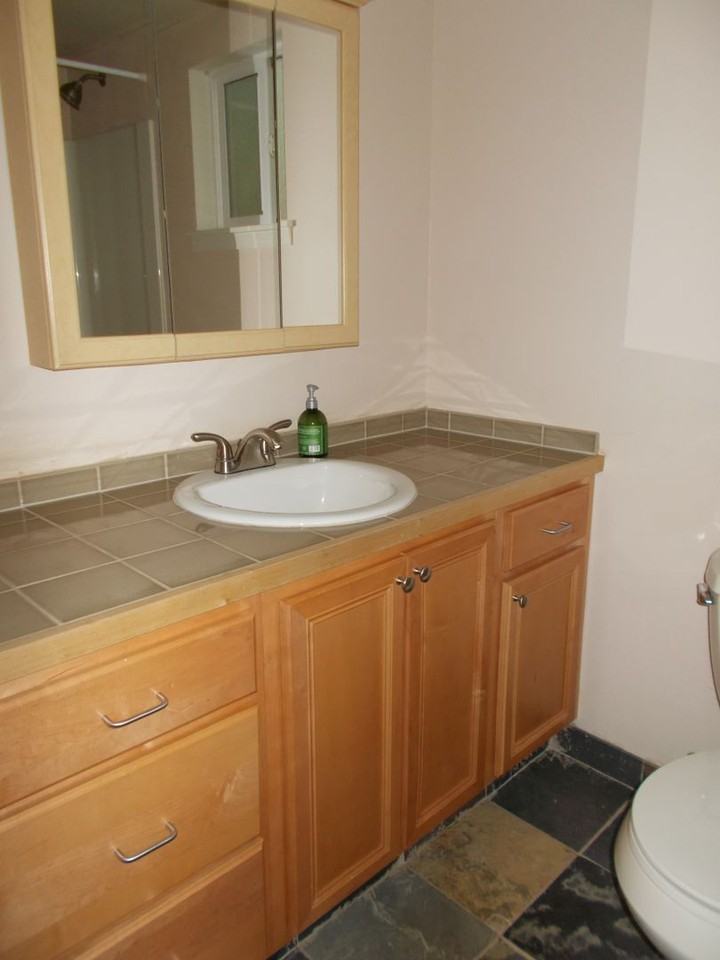 18124 62nd Avenue Northeast - Photo 4 of 5