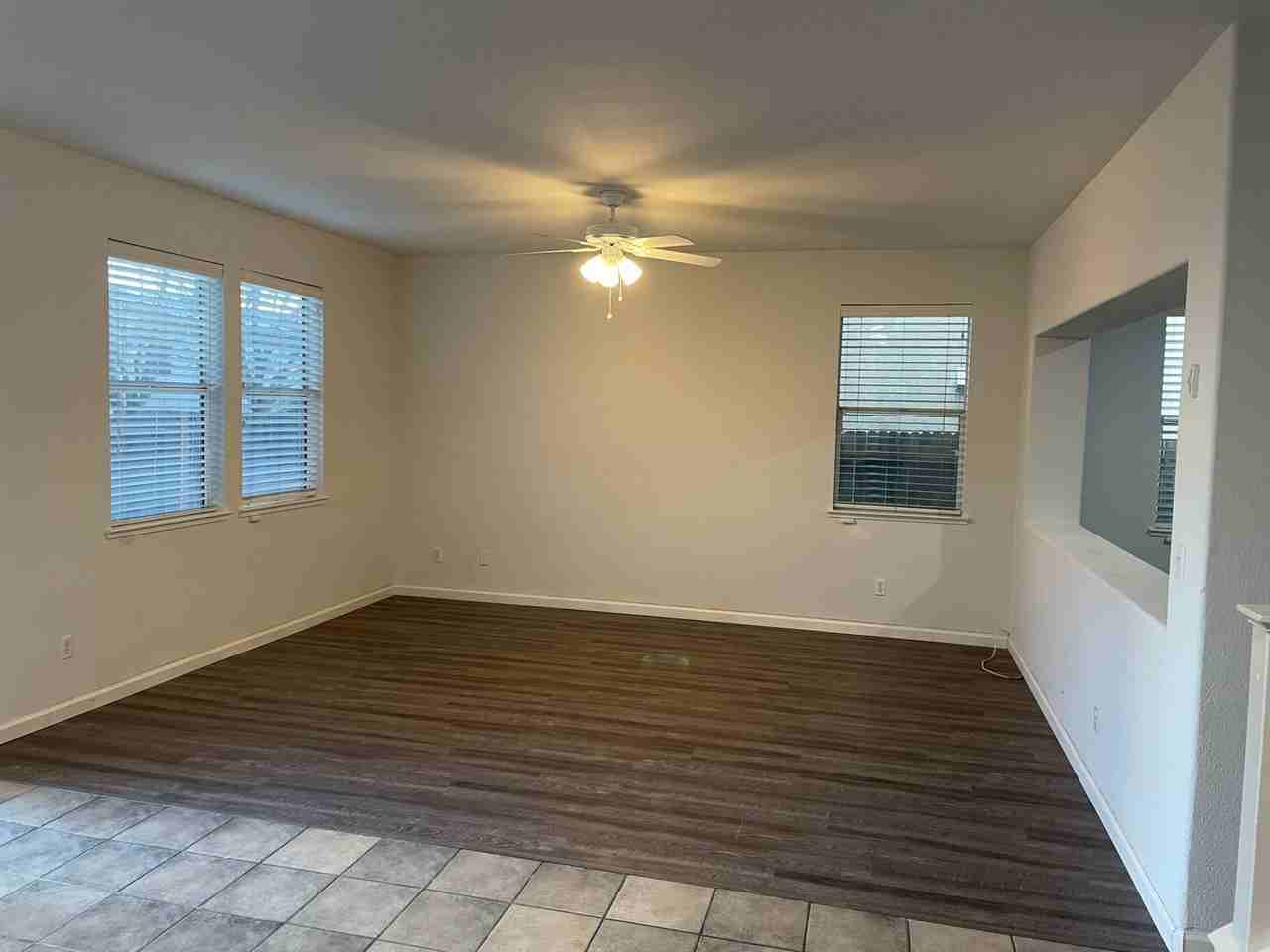 2126 Hannah Way - Photo 6 of 23