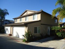 featured image of 1133 Persimmon Ave #10