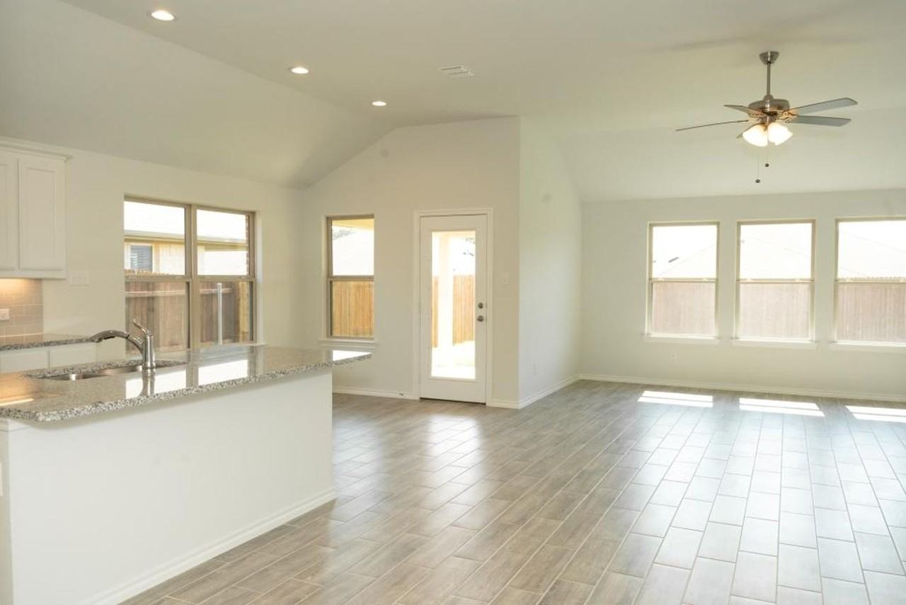 928 King St - Photo 5 of 20