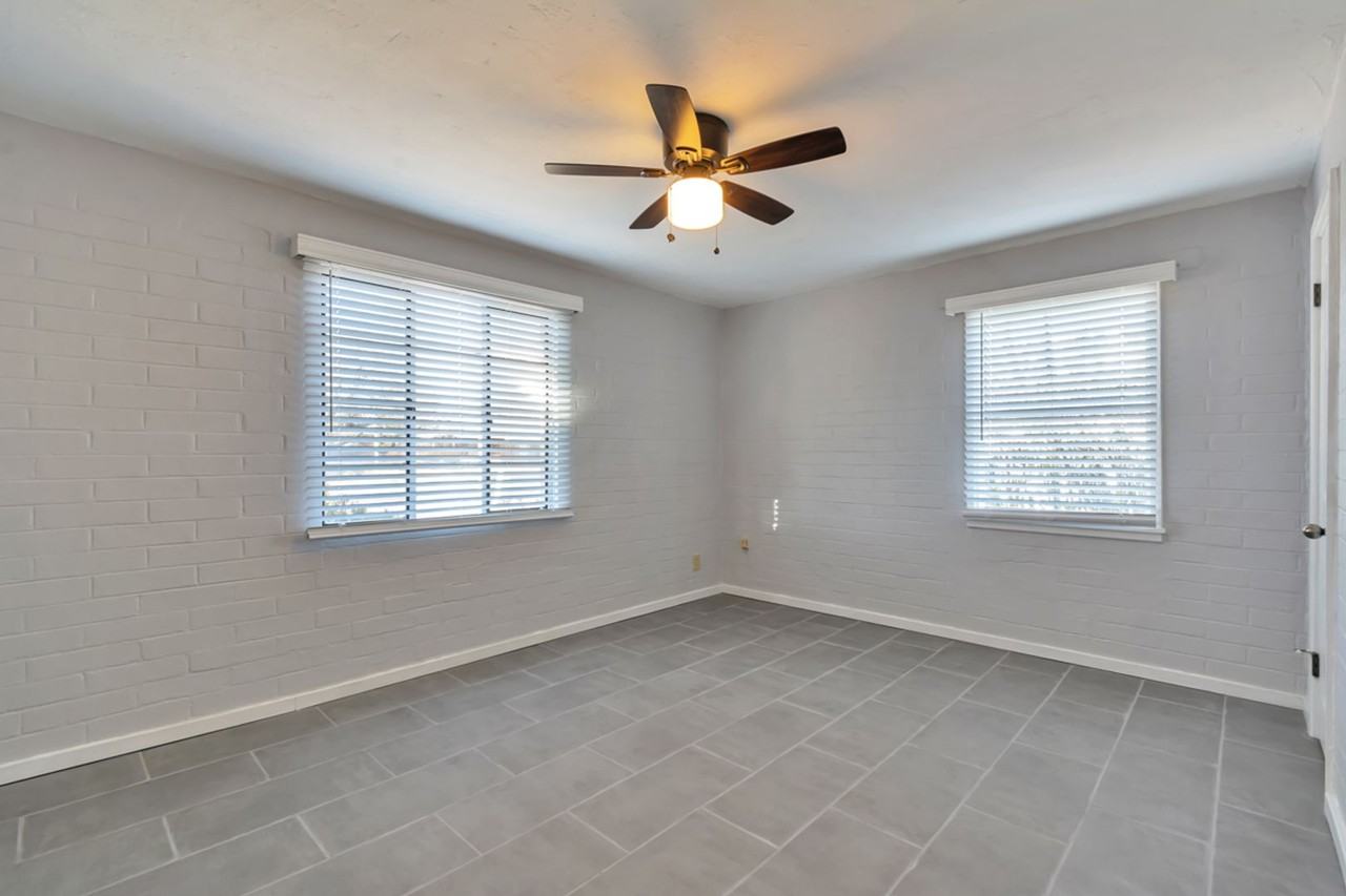 2557 E Glenn St #1 - Photo 6 of 15