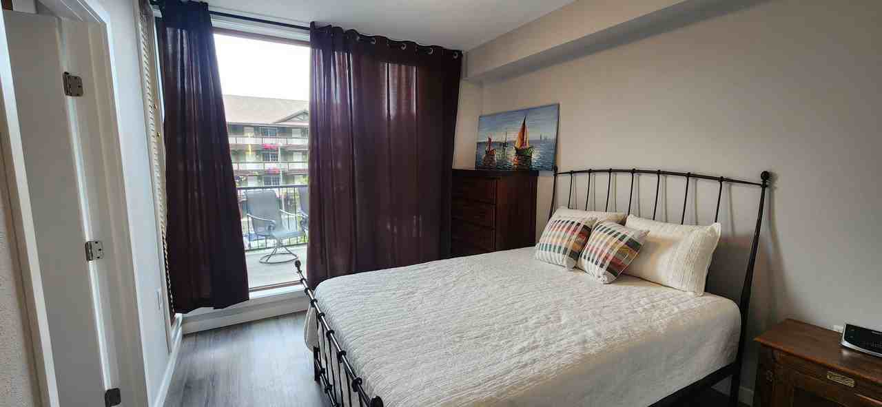 2220 W Woodin Ave #105 - Photo 7 of 13