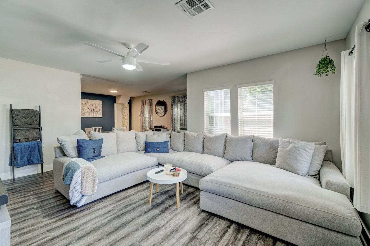 1710 Nw Dearborn Ave - Photo 4 of 45