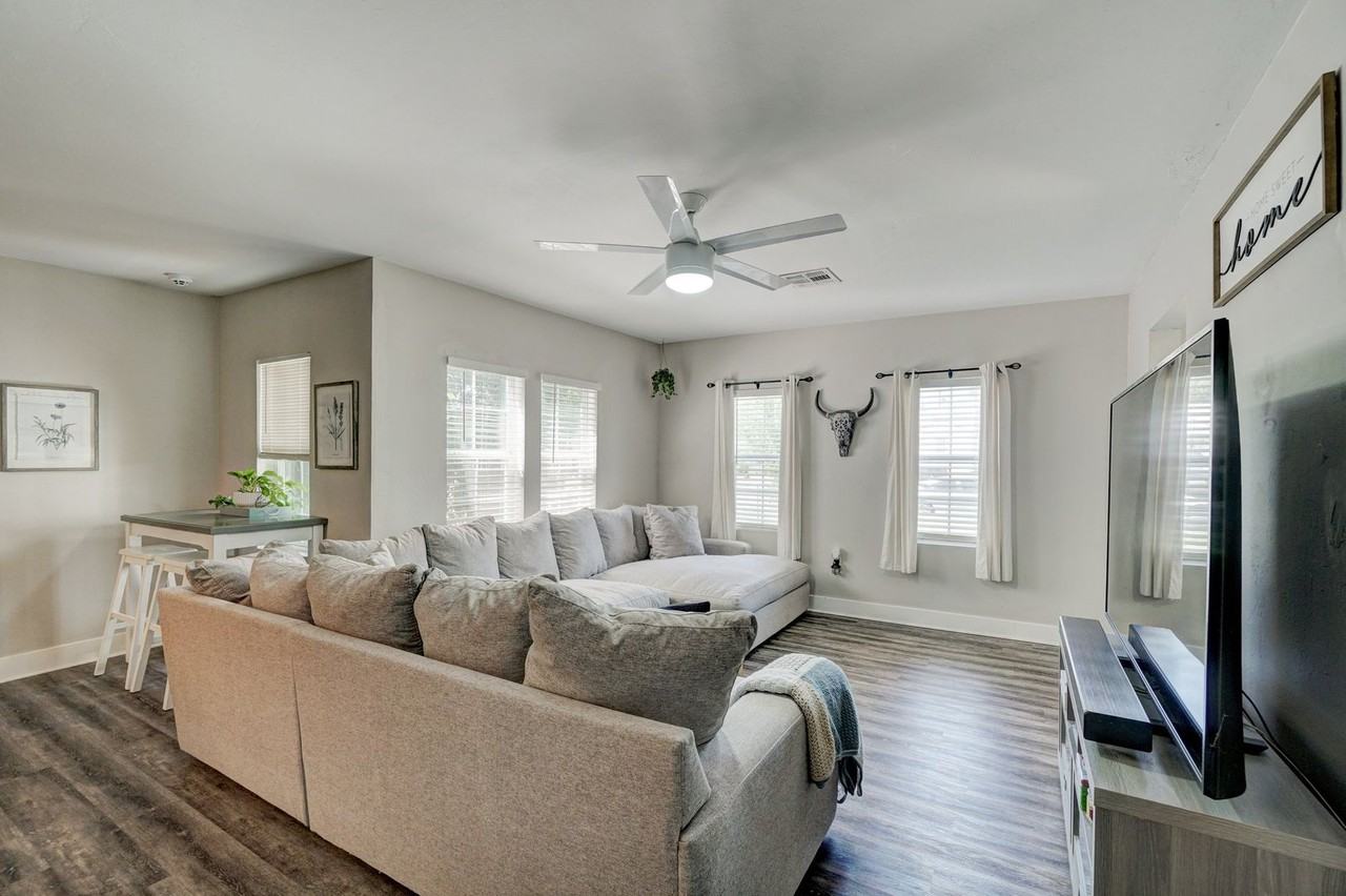 1710 Nw Dearborn Ave - Photo 6 of 45