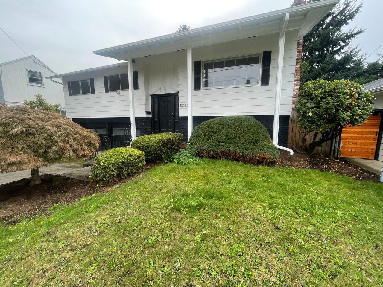 10350 Ne Thompson St - Photo 2 of 50