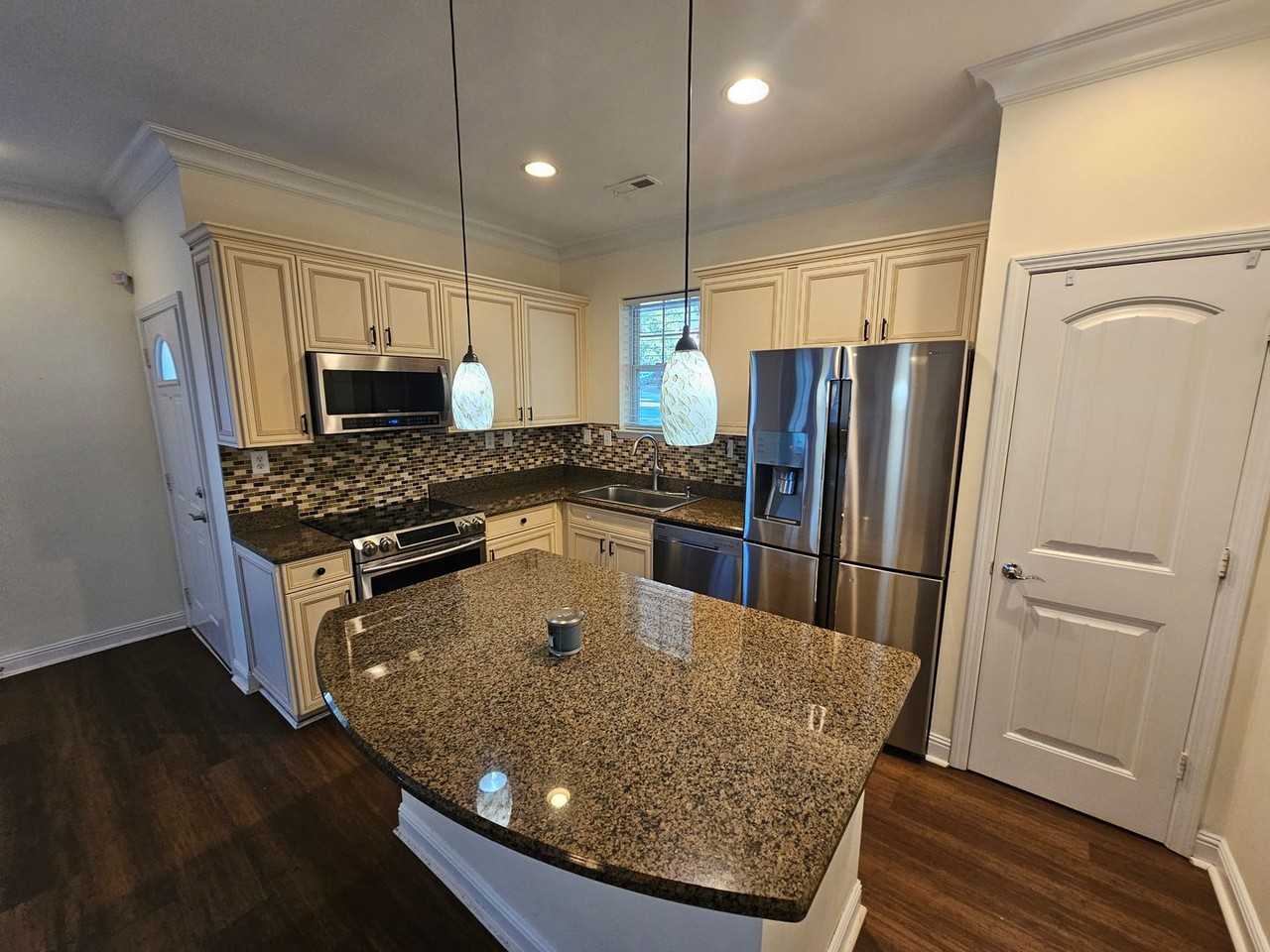 14117 Castle Abbey Ln - Photo 7 of 50