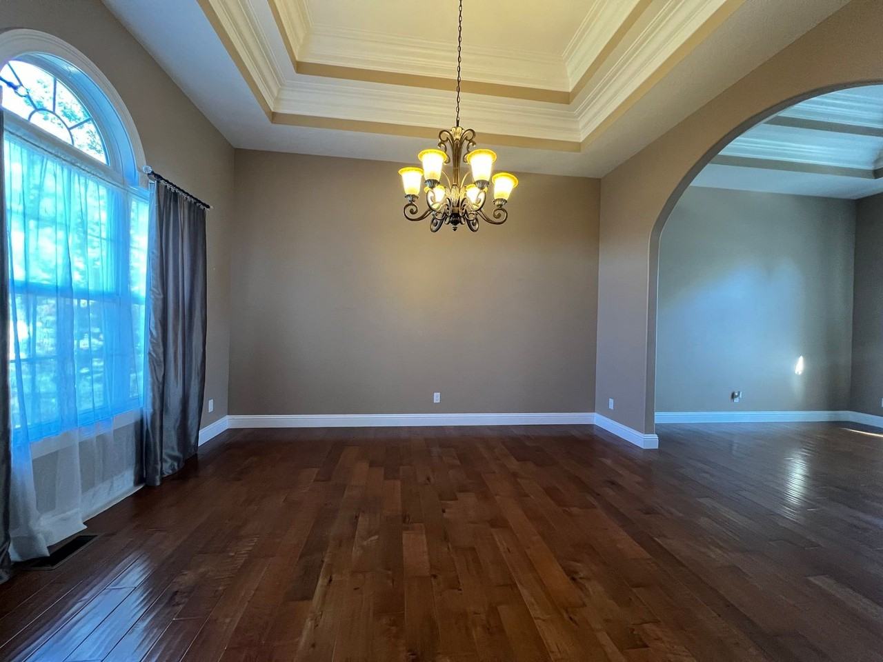 2315 Knollbrook Way - Photo 6 of 29