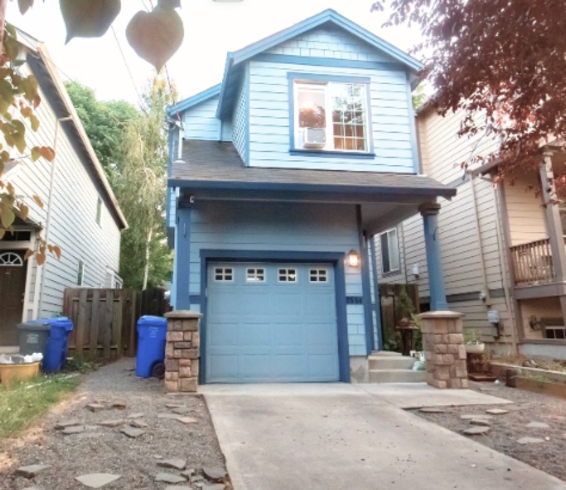 2554 N Willis Blvd - Photo 2 of 12