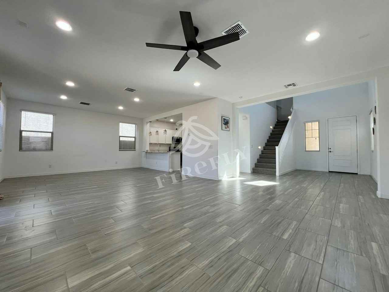 9552 West Sells Drive - Photo 6 of 24