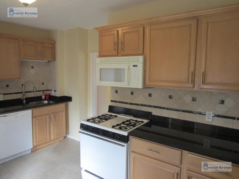 260 Broadway - Photo 2 of 13