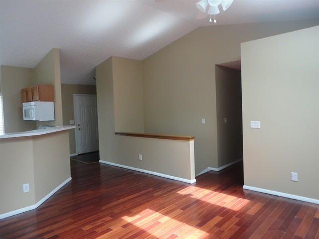 1216 Onaway Ct - Photo 3 of 24