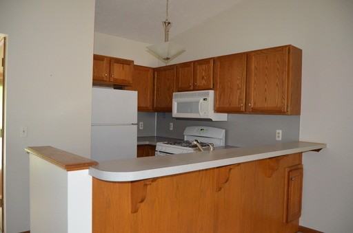 8783 Courtland Dr NE - Photo 2 of 13