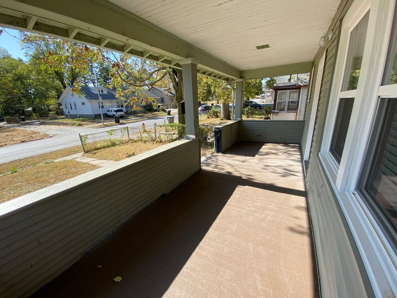 3718 Grand Ave - Photo 2 of 15