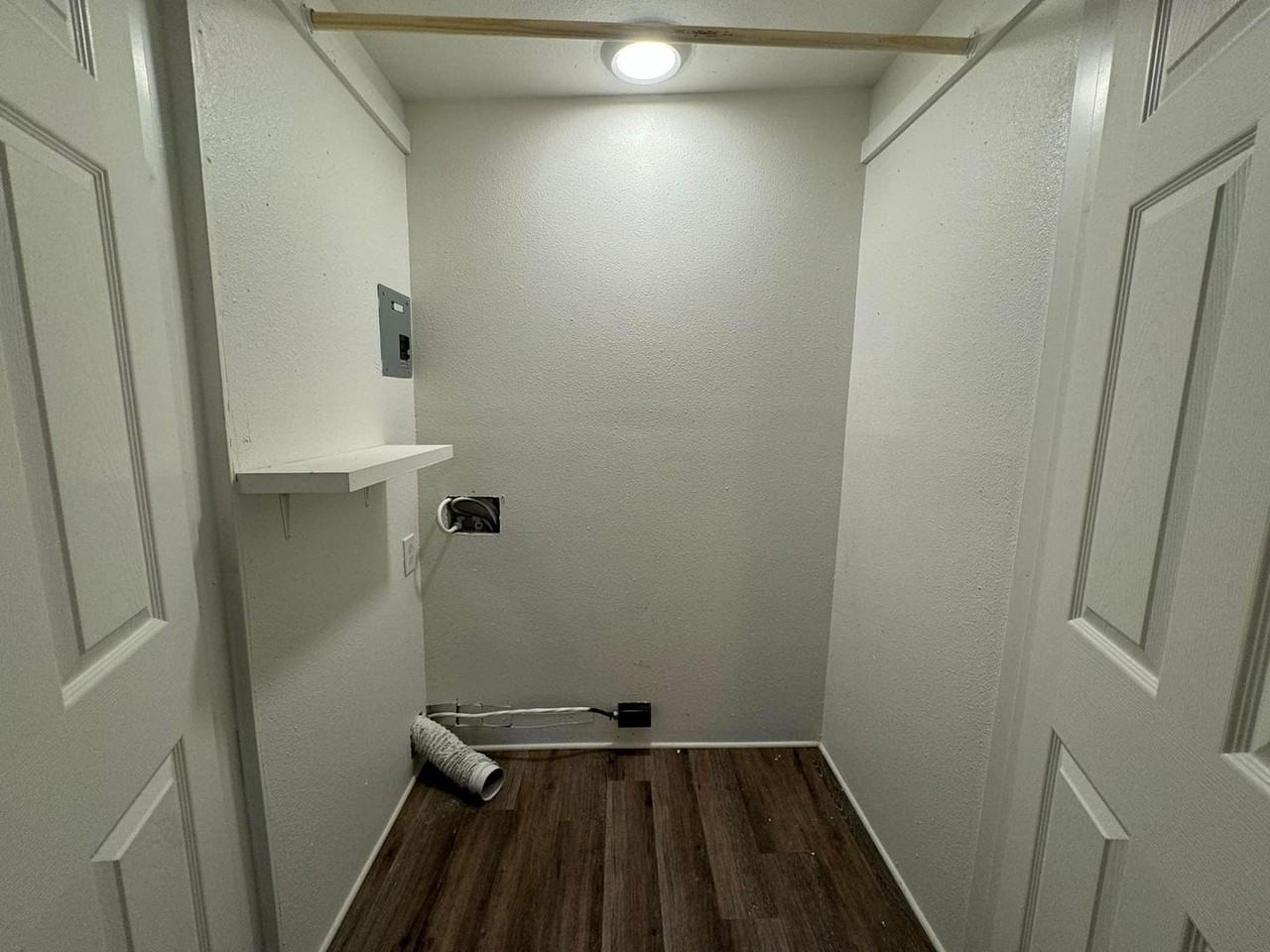 4606 35th St - Photo 3 of 11