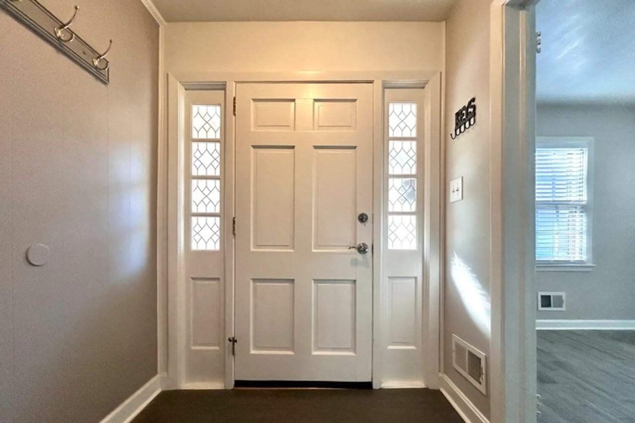 1338 Briar Creek Rd - Photo 3 of 22