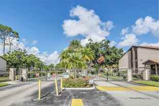 3242 Semoran Boulevard #24 - Photo 1 of 1