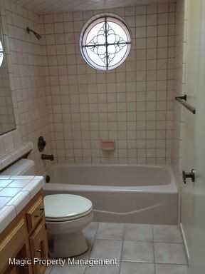 8208 Hastings St - Photo 3 of 9