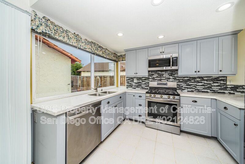 2161 Taylor Pl - Photo 7 of 25