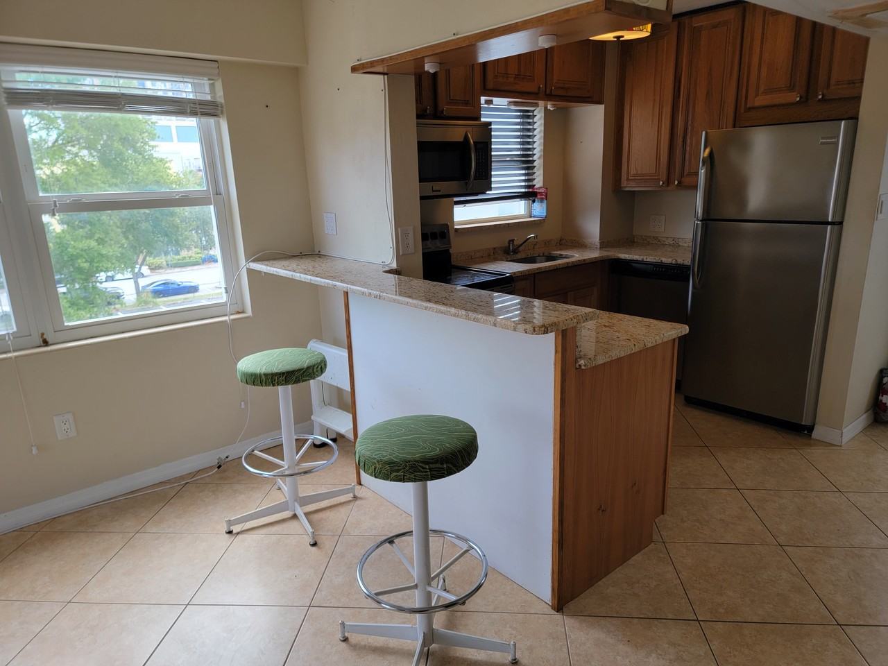 750 Burlington Ave N #3H - Photo 3 of 16