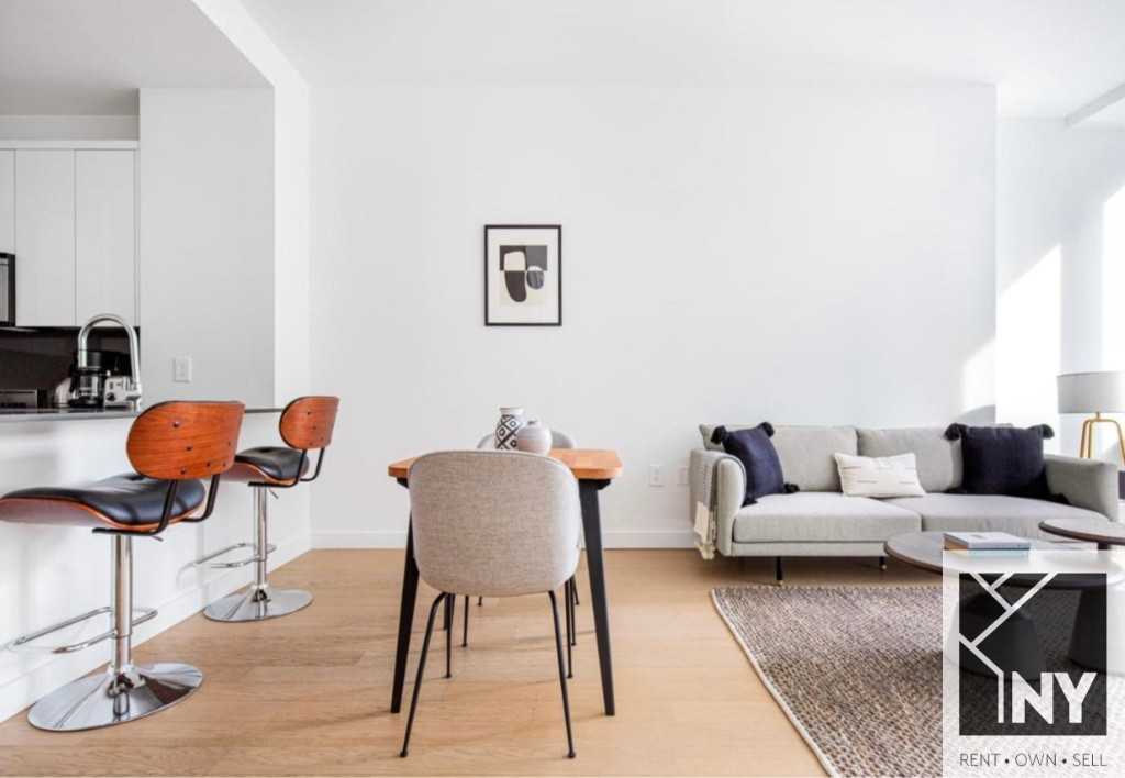 180  Water Street #2721 - Photo 4 of 7