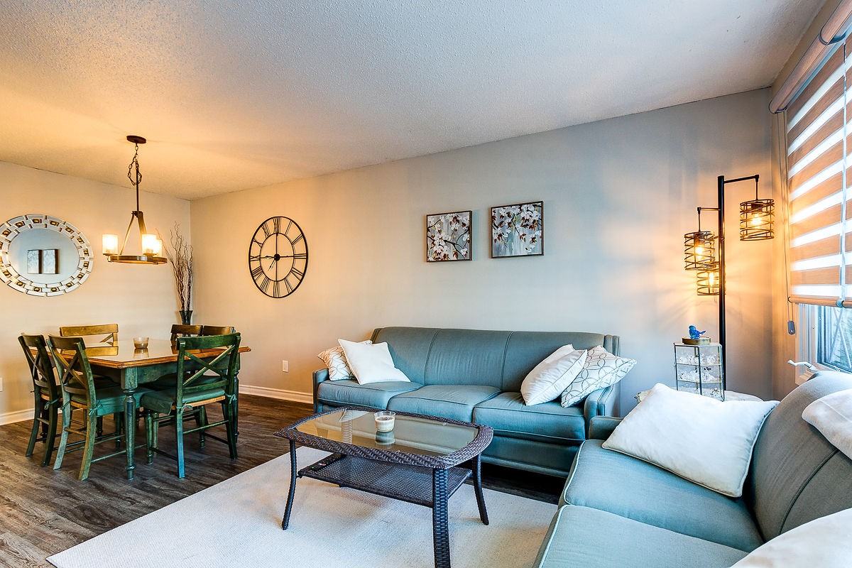 128 Fiona Crescent - Photo 2 of 10