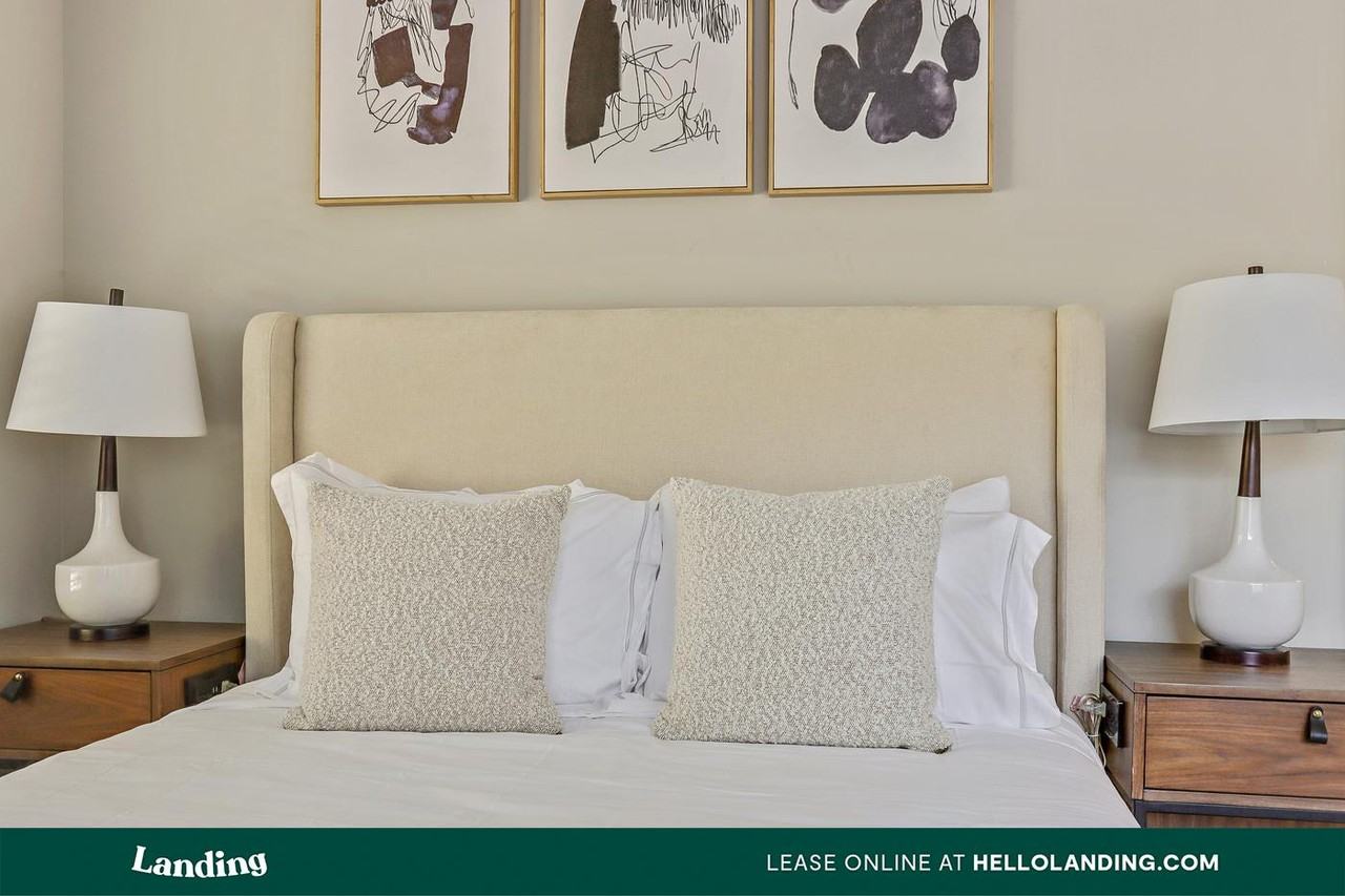 934 Garden Walk Blvd - Photo 4 of 50