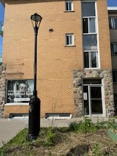 6905 2e Avenue #12 - Photo 3 of 9