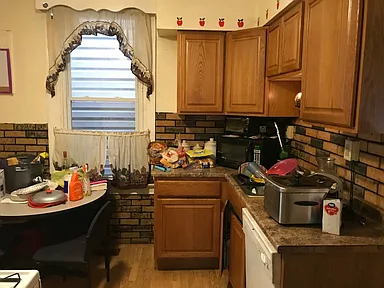 347 3rd St - Photo 2 of 3