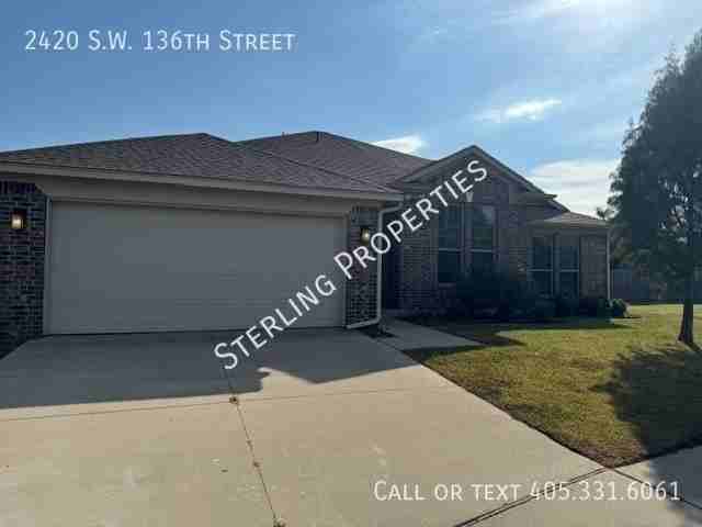 2420 Sw 136th St - Photo 2 of 39